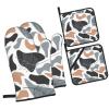 Oven Mitts and Potholder Set with Large Spot Print, Non-Slip view 1