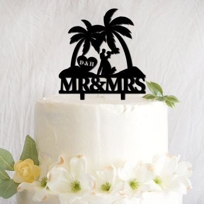 Funlucy Bride and Groom Under Palm Tree Cake Topper, Personalized Mr. and Mrs. Decoration