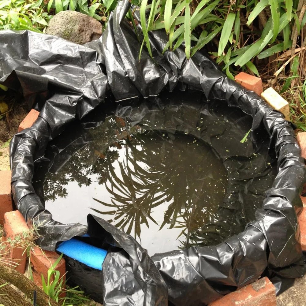 POCHY 6 x 8 HDPE Pond Liner, Waterproof, Black, 1.5 x 3 m (4.9 x 9.8 ft)