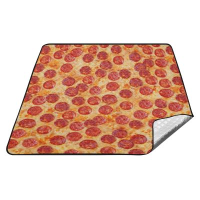 YOUJUNER Picnic Blanket, 200 x 200 cm, 3D Pizza Print, Waterproof