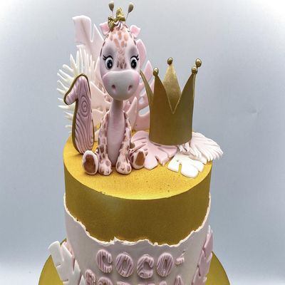 JOCHEN SCHWEIZER Gift Voucher: Cake Decoration Baking Class in Münster