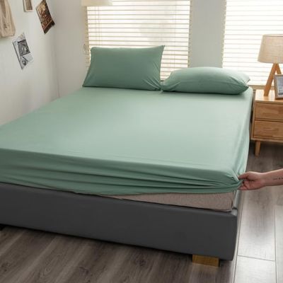 Ultra-Breathable, Extra-Soft Sheet Set for Queen-Size Beds, 100% Long-Staple Cotton, 1 Fitted Sheet, Miracle