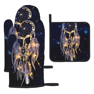 Dream Catcher Oven Mitts and Potholders, Heat-Resistant, 3-Piece Set