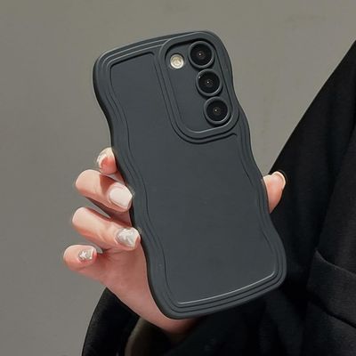 GINASH Soft Curly Wave Fame Case for Samsung S23 Plus, Black Silicone Back Cover