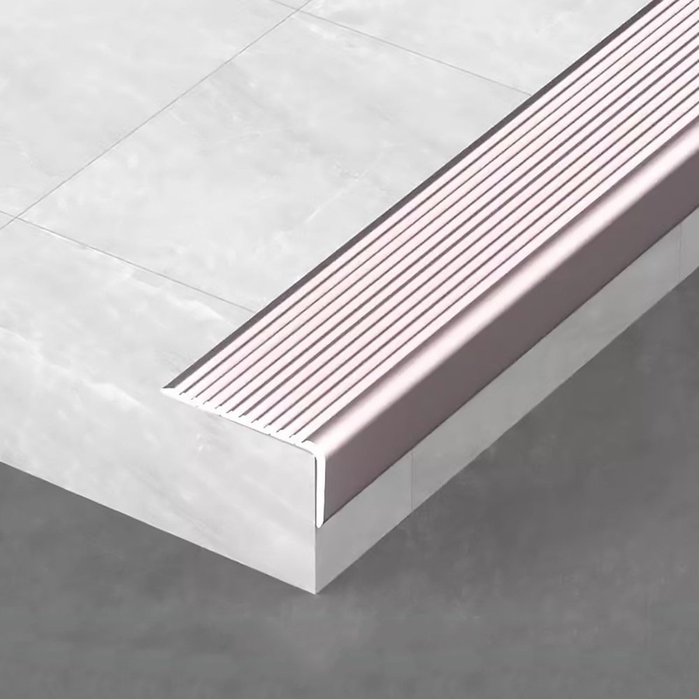 90 cm / 3 ft Non-Slip Waterproof Metal Stair Tread Edge Trim