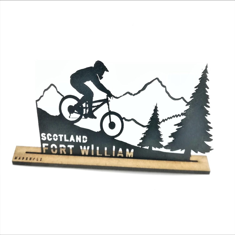 FORT WILLIAM DOWN HILL! Down you go ... (133 mm wide)