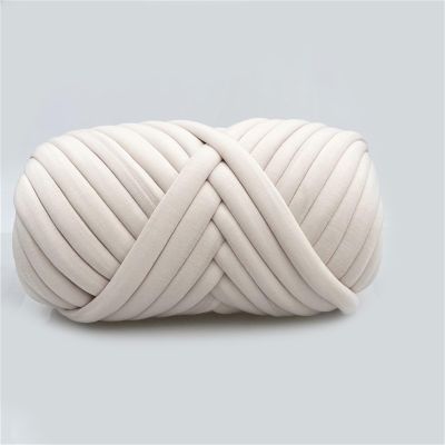 Bici Chunky Yarn, Thick Yarn for Hand Knitting, Crocheting and Arm Knitting, Beige, 100 g