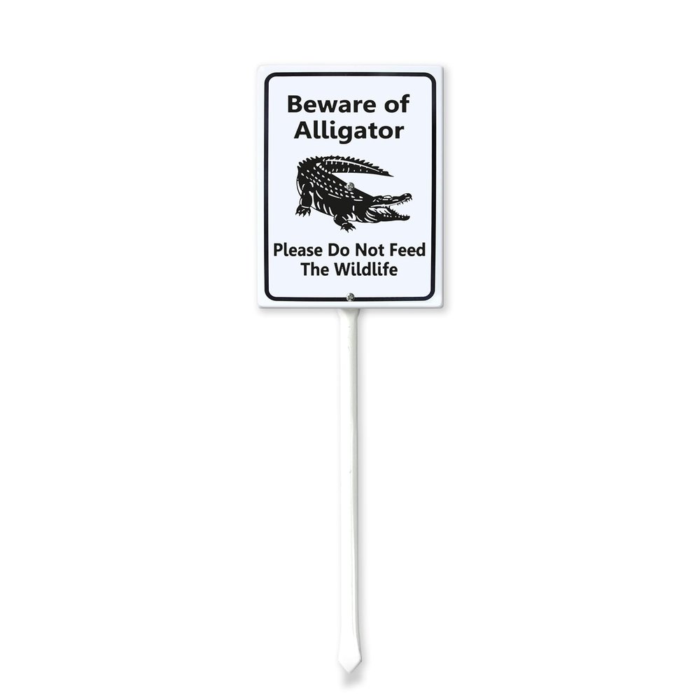 Geroclonup 17.8 x 22.4 cm "Beware of Alligator Please Do Not Feed the Wildlife" Lawn and Yard Sign with 43.7 cm Post Set, 40 mm Laminated Rust-Resistant Aluminum, 1 Pc