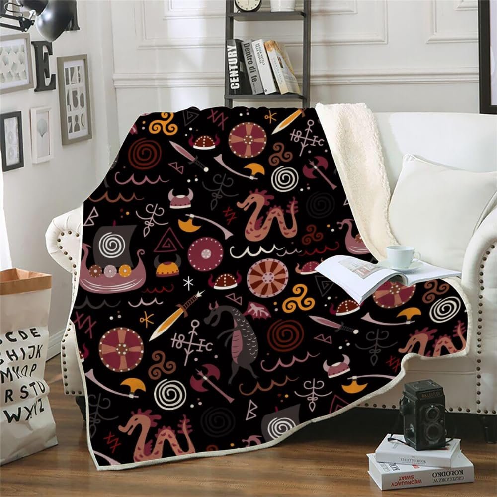 WIKINGER Sherpa Fleece Throw Blanket, 150 x 200 cm, Soft Microfiber, Warm 3D Cartoon Design