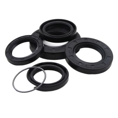 Lip Seal, 32 mm ID, NBR TC-32, 32 × 5 mm, Double-Lip Radial Rotary Seal