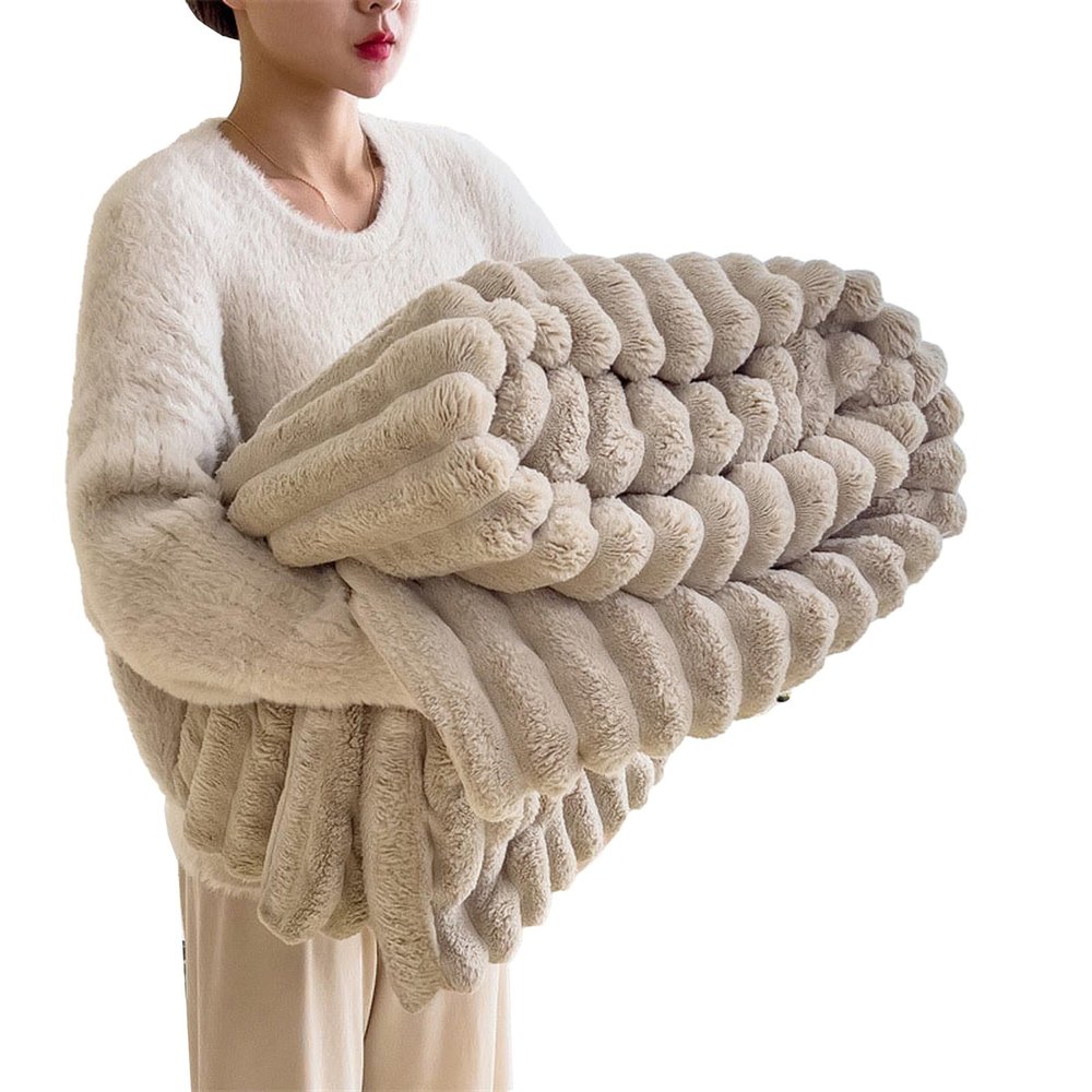 Baketron Rabbit Plush Faux-Fur Fleece Blanket, Khaki, 180 x 200 cm