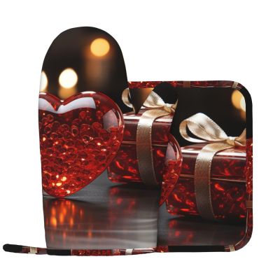 Red Love Printed Oven Mitt and Pot Holder Set, 2-Piece