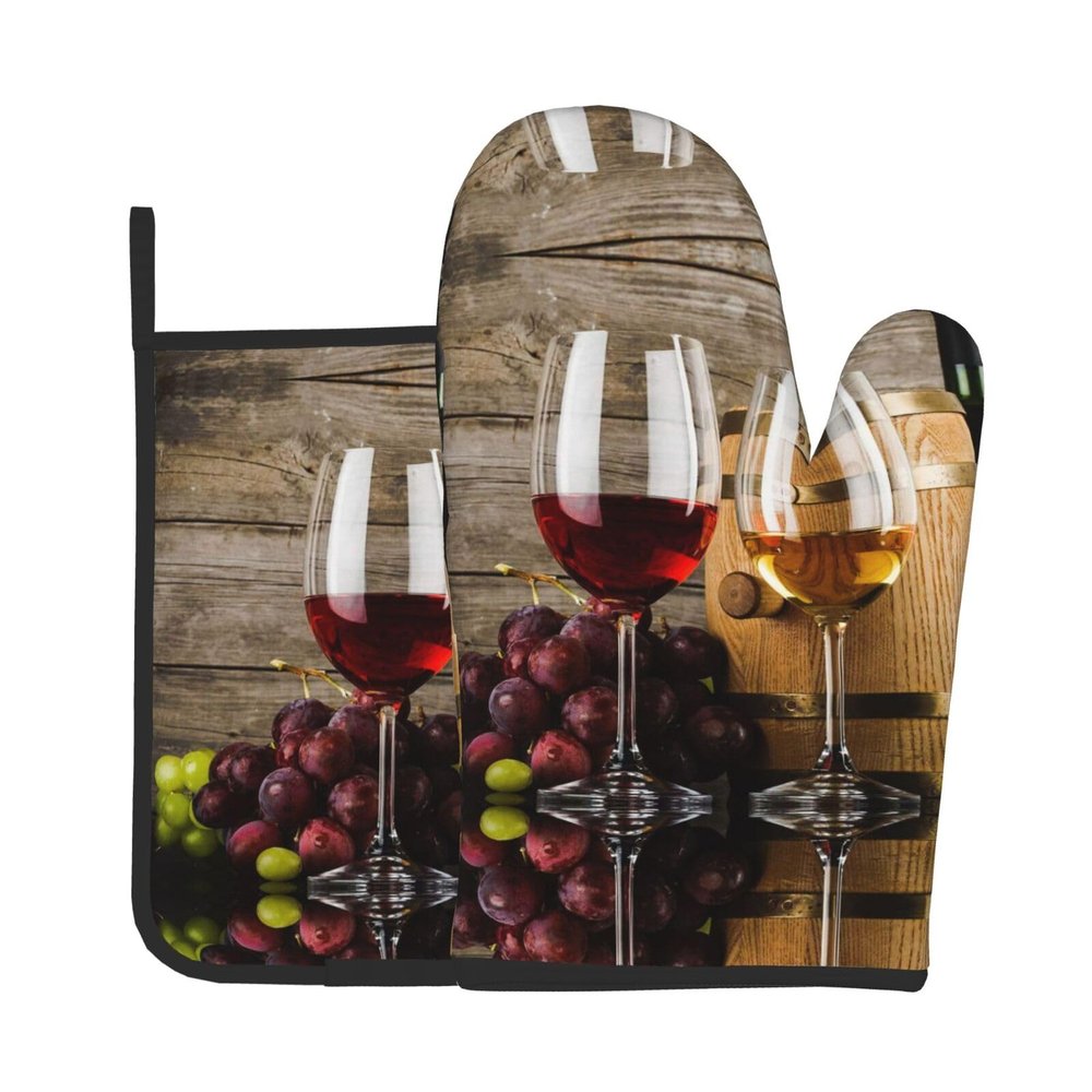 Red Wine Glasses & Grapes Oven Mitt and Pot Holder Set, 2 Pieces