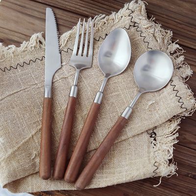 ESSONIO 40-Piece Flatware Set for 10, 18/18 Stainless Steel with Walnut Handles