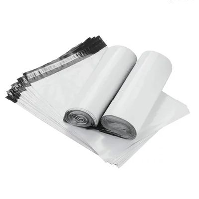 100 Opaque Self-Seal Poly Mailers, 200 x 350 mm