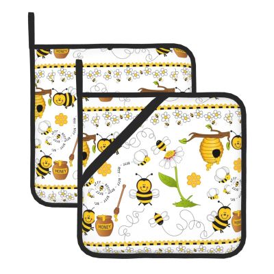 Wurton Flying Bees Pot Holders with Daisy Honey Print, Heat-Resistant, 2-Pack
