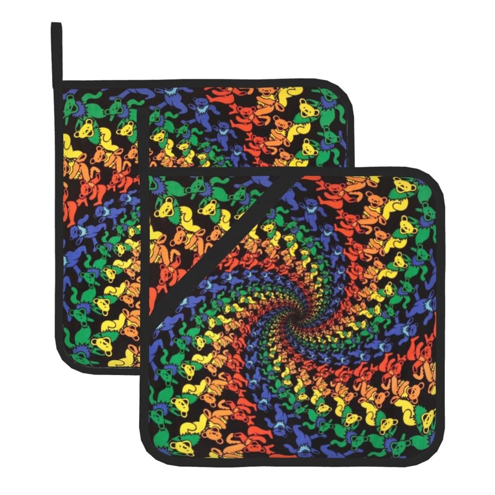 Bear Dancing Batik Square Heat-Resistant Oven Mitts, 2-Pack