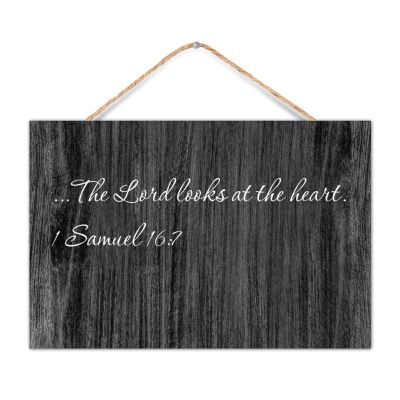 Vintage Wooden Sign “The Lord Looks at the Heart” 1 Samuel 16:7, Home Decor, 30.5 x 20.3 cm