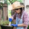 Eastuy Small Garden Trowel, Stainless Steel Hand Trowel view 2