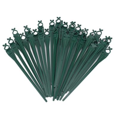 50 Christmas Light Stakes, 9-Inch Universal Plastic Stakes for C7/C9 Outdoor Lights