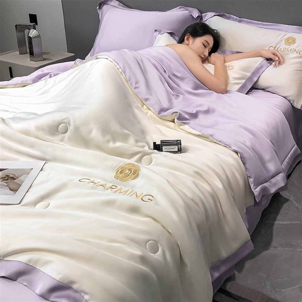 BESTXH Summer Ice Silk Quilt, Lightweight Cooling Comforter for Hot Sleepers, A3, 200 × 230 cm, 4-Piece