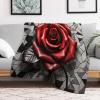 PAZZK Pink Flannel Throw Blanket, Soft Fleece Sofa Blanket, 140 x 180 cm view 2