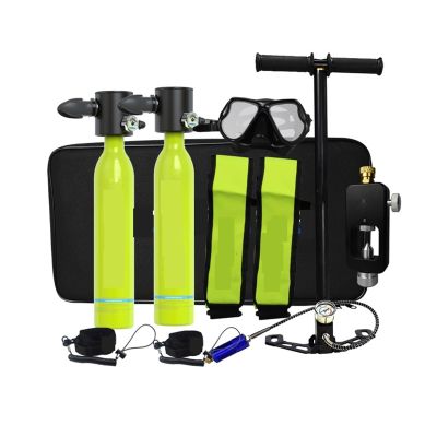 0.5-Liter-Mini-Tauchflasche mit Rebreather und Tauchausrüstung