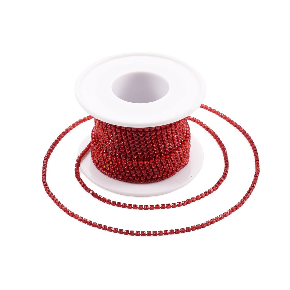 Craftdady 9.1 m Glass Rhinestone Chain, 2 mm, Peridot