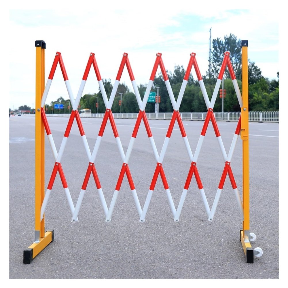Expandable Metal Barricade with Wheels, 800 cm/26.2 ft