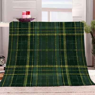 Green Plaid Flannel Throw Blanket, 150 x 200 cm, Plush Soft Warm Fleece Blanket