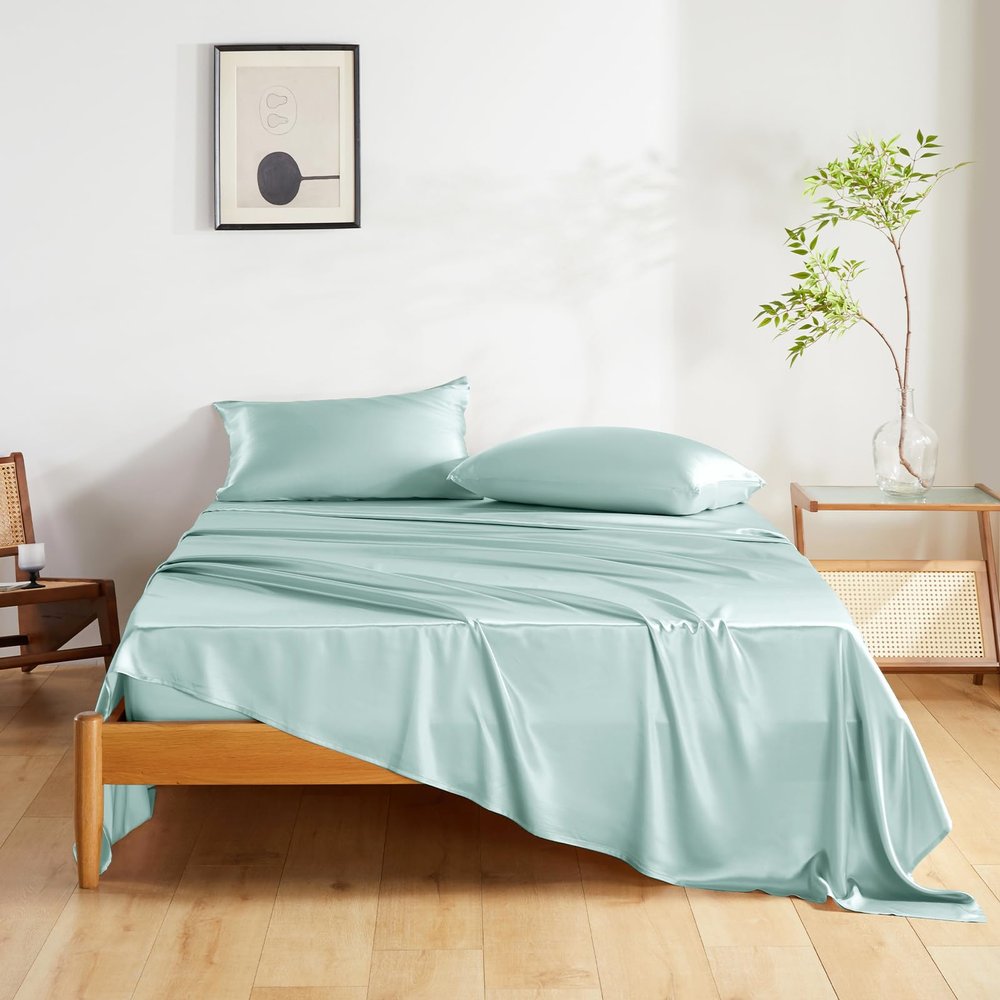THXSILK 3-Piece Silk Bedding Set for Double Beds, Soft, Breathable, Cooling, Light Blue