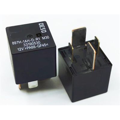 897H-1AH-D-R1 12V DC 70A 4-Pin Voltage Monitoring Relay, 6 pcs
