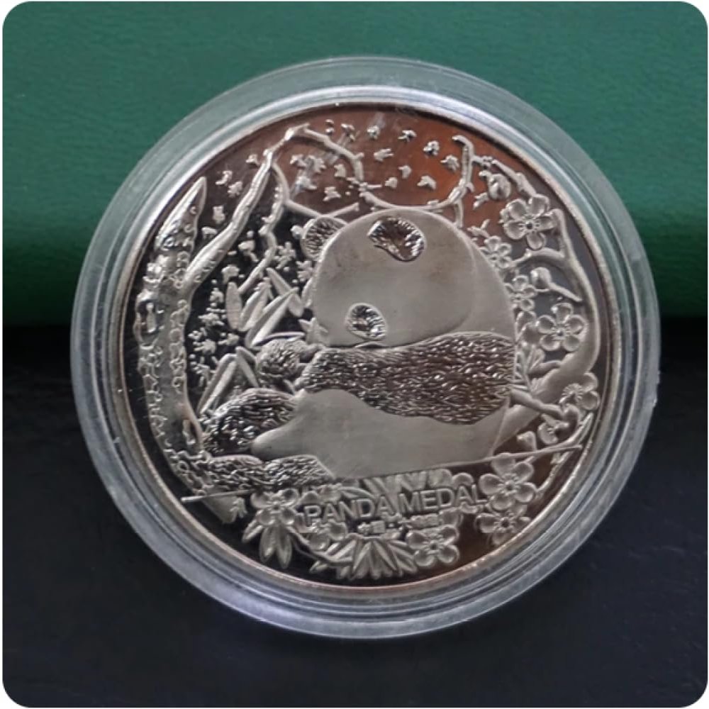 REZAJDUIE Giant Panda Commemorative Coin, China Collection, Black and White Panda Eating Bamboo