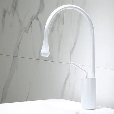Weigold Bathroom Sink Faucet, Hot and Cold, Brass, Swivel, Middle White