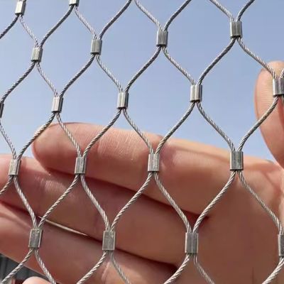 JIwqDY 304 Stainless Steel Cable Mesh, Flexible Safety Net, 10 cm/2 mm Durable Animal and Poultry Barrier Fence, Railing and Stair Safety Net (1 x 2 m)