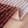 YASMENG Plush Bedding Set 135 x 200 cm, Winter Gradient Pink/Brown, 2-Piece view 4