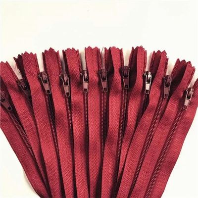 10-Piece 3–24 in (7.5–60 cm) Nylon Coil Zipper Set, Burgundy, 55 cm
