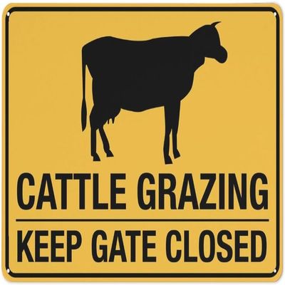 “Cattle Grazing Keep Gate Close” Sign, 30.5 x 30.5 cm, Aluminum, UV-Printed