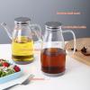 600 ml Borosilicate Glass Oil Dispenser with Lid and Handle view 4