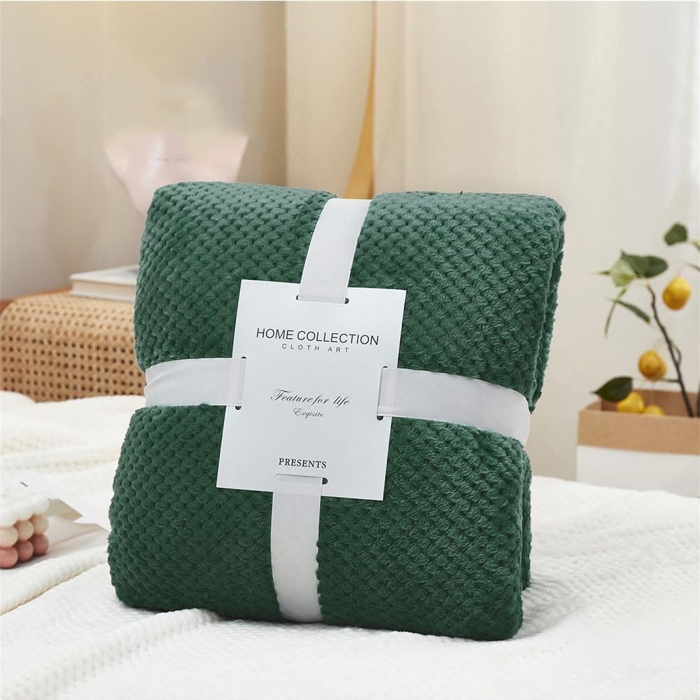 Morbuy Flannel Fleece Throw Blanket, Dark Green, 200 x 260 cm