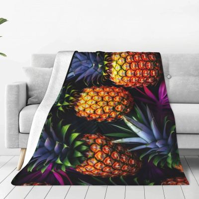 YQTGBCED Tropical Pineapple Flannel Blanket, Ultra-Soft Fleece Throw