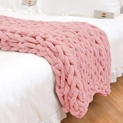 LUOZIQINX Chunky Knit Chenille Throw Blanket, Handmade, Pink, 100 x 130 cm