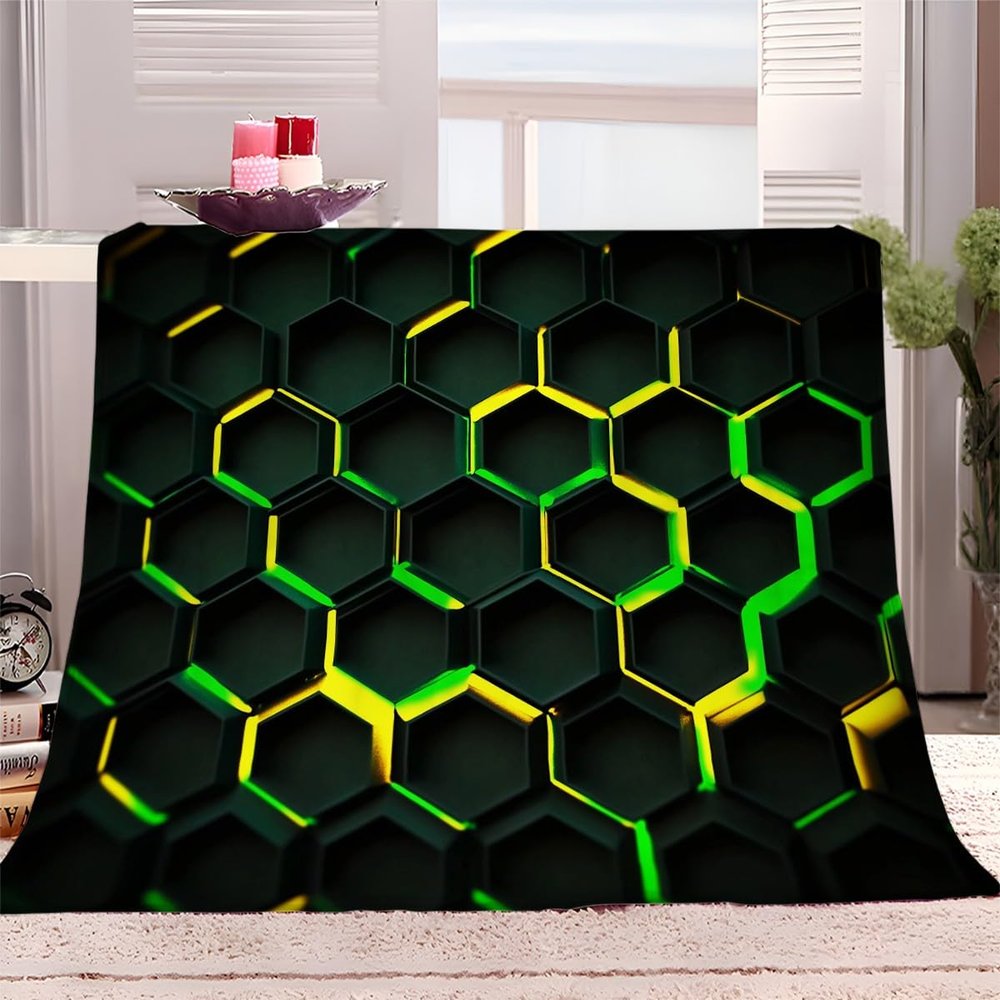 Sherpa Throw Blanket 180 x 200 cm, Green-Yellow Honeycomb Pattern