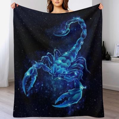 Plush Scorpion Blanket, Soft Warm Flannel Fleece Throw, 180 × 200 cm