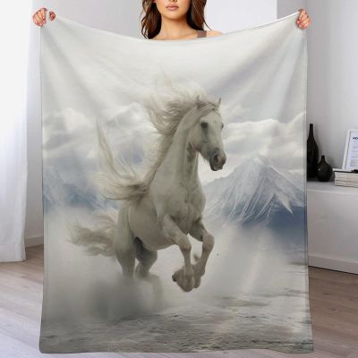 Horse Print Fleece Blanket, Soft and Warm, 150 x 200 cm