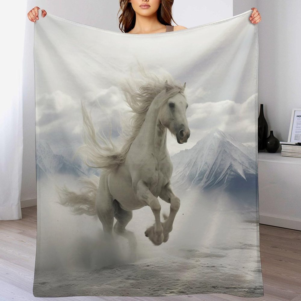Horse Print Fleece Blanket, Soft and Warm, 150 x 200 cm