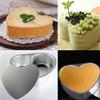 LepoHome Heart-Shaped Cake Pan Set, 15.2, 20.3 & 25.4 cm Aluminum view 3