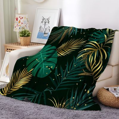 Cozy Fleece Blanket 150 x 200 cm, Soft Warm Dark Green Leaves