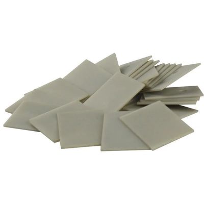 LLBOGRGGN 30-Piece AlN Aluminum Nitride Ceramic Insulation Sheets, TO-220/247/264/3P, 0.6 × 17 × 22 mm, 3.7 mm Hole