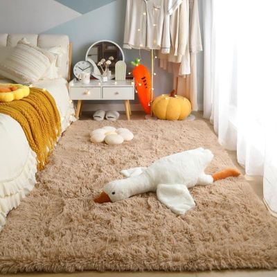 XUEDNGM Soft, Fluffy Shaggy Rug 170 x 190 cm, Easy-Care Solid Beige